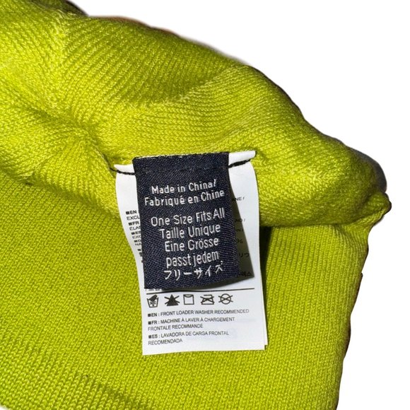 Lime Green Unisex Arc'teryx Beanie - Stylish Winter Hat for Outdoor Adventures - Picture 3 of 3